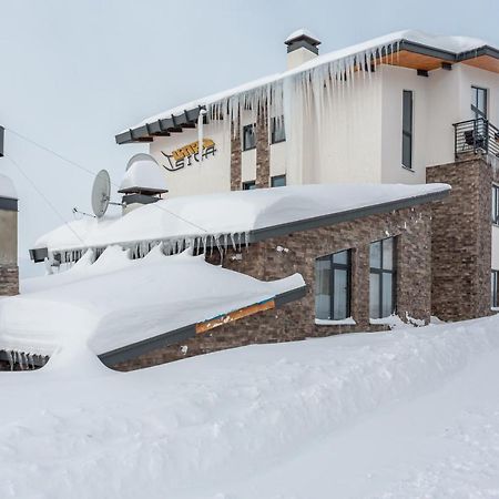Hotel Tsiga Gudauri Eksteriør bilde